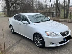 Weiß Gebraucht 2009 Lexus IS250 Luxury Line Limousine | 9.999 € (Guter Preis)