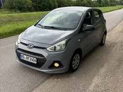 Grau Gebraucht 2015 Hyundai i10 Style Kleinwagen | 4.500 € (Fairer Preis)