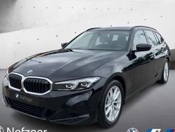 Schwarz Gebraucht 2022 BMW 318 Shadowline Kombi | 24.400 € (Fairer Preis)