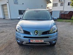 Grau Gebraucht 2010 Renault Koleos Night&Day SUV | 6.199 € (Teuer)