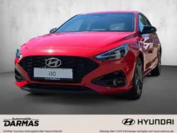 Engine red Gebraucht 2024 Hyundai i30 Advantage Limousine | 18.990 € (Superpreis)