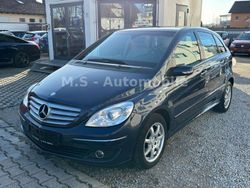 Blau Gebraucht 2007 Mercedes B200 Van / Kleinbus | 6.999 € (Teuer)