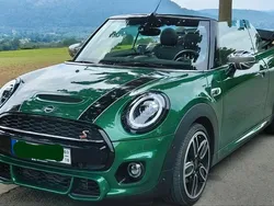 Grün Gebraucht 2019 Mini John Cooper Works Cabriolet Cabrio | 27.500 € (Fairer Preis)