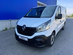 Weiß Gebraucht 2018 Renault Trafic Komfort Van | 9.900 € (Teuer)