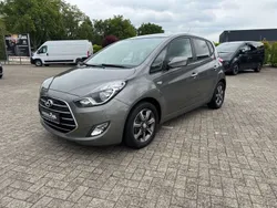 Olivine grey Gebraucht 2018 Hyundai ix20 Space Van / Kleinbus | 13.990 € (Etwas zu teuer)