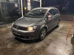 Grau Gebraucht 2009 VW Golf Plus Cross Team Van / Kleinbus | 1.000 € (Guter Preis)