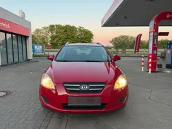 Gebraucht 2010 Kia Ceed 2 Kombi | 2.550 €