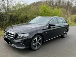 Schwarz Gebraucht 2019 Mercedes E220 Avantgarde Kombi | 27.000 € (Superpreis)