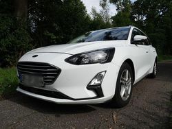 Weiß Gebraucht 2019 Ford Focus Cool & Connect Kombi | 9.800 € (Fairer Preis)