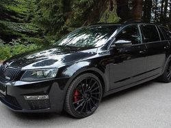 Schwarz Gebraucht 2016 Skoda Octavia RS Kombi | 13.990 € (Fairer Preis)