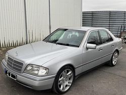 Silber Gebraucht 1993 Mercedes C250 Elegance Limousine | 6.999 €