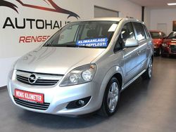 Silber Gebraucht 2011 Opel Zafira Design Edition Van / Kleinbus | 6.990 € (Etwas zu teuer)