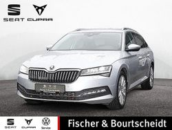 Silber Gebraucht 2022 Skoda Superb Style Kombi | 28.780 € (Fairer Preis)