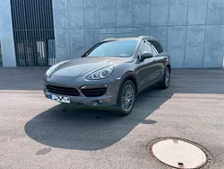 Grau Gebraucht 2010 Porsche Cayenne S E-Hybrid SUV | 16.999 € (Superpreis)