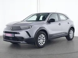 Quarz silber Gebraucht 2023 Opel Mokka-e Edition SUV | 19.616 € (Guter Preis)