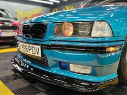 Blau Gebraucht 1997 BMW 330 Sport Line Limousine | 12.000 €