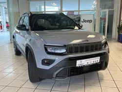 Grau Neu 2025 Jeep Avenger Overland SUV | 34.690 € (Fairer Preis)