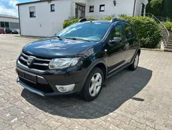 Schwarz Gebraucht 2013 Dacia Sandero Stepway Kleinwagen | 2.890 € (Fairer Preis)