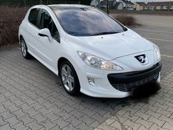 Weiß Gebraucht 2009 Peugeot 308 Sport Limousine | 4.199 € (Teuer)