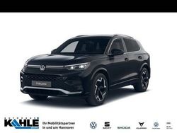 Schwarz (grenadillschwarz) Neu 2025 VW Tiguan IQ Drive SUV | 58.430 €