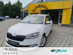 Moonweiss metallic Gebraucht 2018 Skoda Fabia Ambition Kombi | 13.990 € (Teuer)