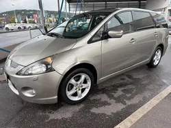 Gebraucht 2006 Mitsubishi Grandis Van / Kleinbus | 4.200 € (Fairer Preis)
