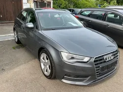 Grau Gebraucht 2014 Audi A3 Sportback Ambition Limousine | 11.950 € (Fairer Preis)