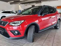 Rot Gebraucht 2019 Seat Arona XCELLENCE SUV | 16.990 € (Etwas zu teuer)