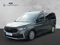 Grau Gebraucht 2023 Ford Grand Tourneo Connect Titanium Van / Kleinbus | 28.500 € (Fairer Preis)