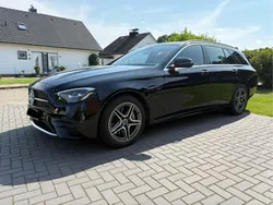 Schwarz Gebraucht 2021 Mercedes E300 AMG Kombi | 30.990 € (Superpreis)