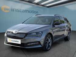Grau Gebraucht 2023 Skoda Superb Kombi | 31.049 € (Fairer Preis)