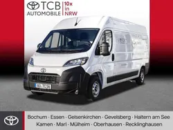 Weiß Gebraucht 2024 Toyota Proace Van | 35.489 €