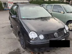 Schwarz Gebraucht 2004 VW Polo Basis Limousine | 850 € (Guter Preis)