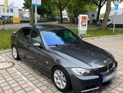 Grau Gebraucht 2006 BMW 325 Limousine | 4.400 €