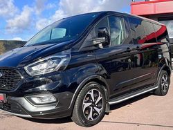 Schwarz Gebraucht 2022 Ford Tourneo Active Van / Kleinbus | 41.900 € (Fairer Preis)