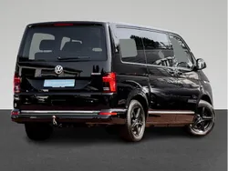 Schwarz Gebraucht 2022 VW Multivan Limousine | 45.480 € (Guter Preis)