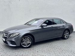 Grau Gebraucht 2020 Mercedes E300 AMG line Limousine | 32.990 € (Guter Preis)