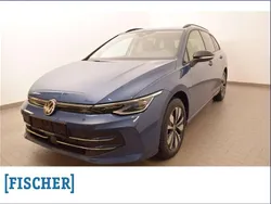 Anemonenblau metallic Gebraucht 2024 VW Golf VIII Goal Kombi | 33.876 € (Superpreis)