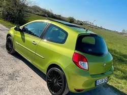 Andere außenfarben Gebraucht 2010 Renault Clio Coupé | 3.200 €