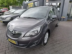 Grau Gebraucht 2010 Opel Meriva Edition Van / Kleinbus | 5.350 € (Etwas zu teuer)