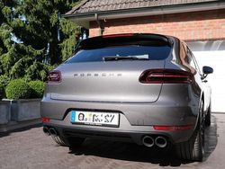 Grau Gebraucht 2018 Porsche Macan GTS SUV | 56.000 € (Fairer Preis)