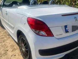 Gebraucht 2011 Peugeot 207 CC Urban Move Cabrio | 1.500 € (Superpreis)