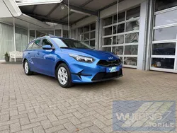 Blau Gebraucht 2024 Kia Ceed Sportswagon Vision Kombi | 24.490 € (Superpreis)