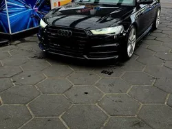 Schwarz Gebraucht 2016 Audi A6 Competition Kombi | 19.499 € (Superpreis)