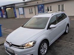 Weiß Gebraucht 2017 VW Golf VII Comfortline Kombi | 10.600 € (Fairer Preis)