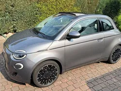 Grau Gebraucht 2020 Fiat 500e Opening Edition Cabrio | 21.500 € (Teuer)