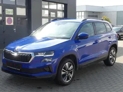 Modra energy/energy blue Gebraucht 2022 Skoda Karoq Tour SUV | 21.390 € (Guter Preis)
