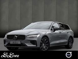 Grau Gebraucht 2024 Volvo V60 Plus Kombi | 45.560 € (Etwas zu teuer)