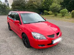 Rot Gebraucht 2004 Mitsubishi Lancer Kombi | 3.500 €