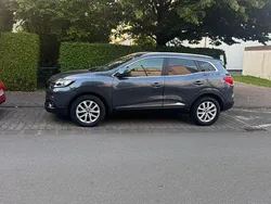 Grau Gebraucht 2018 Renault Kadjar Experience SUV | 15.250 € (Fairer Preis)